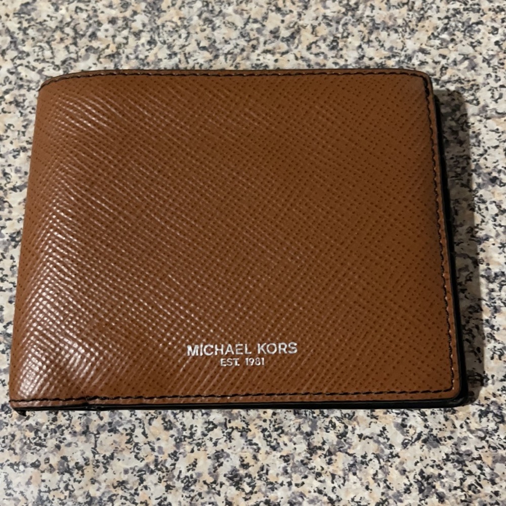 Men’s Michael Kors wallet